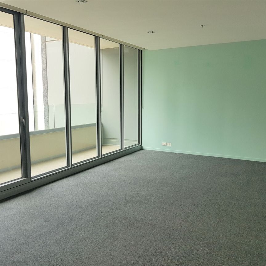 2301/8 Downie Street, Melbourne - Photo 1