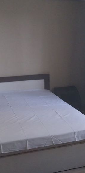 Garsoniera de inchiriat in zona Timpuri Noi - Fotografie 1