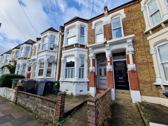 Room in a Shared Flat, Kensal Green, NW10 - Photo 1