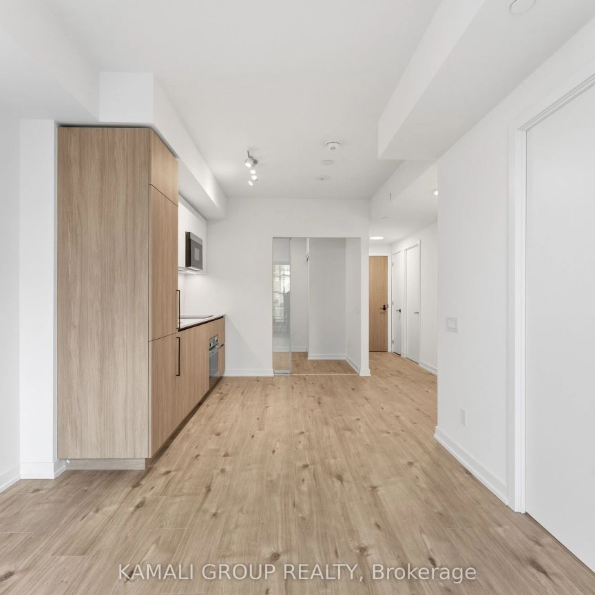 35 Parliament Street #806 - Photo 1