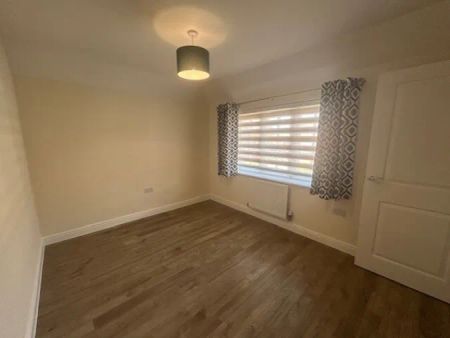 CO3, Ruth King Close, Colchester - Photo 4