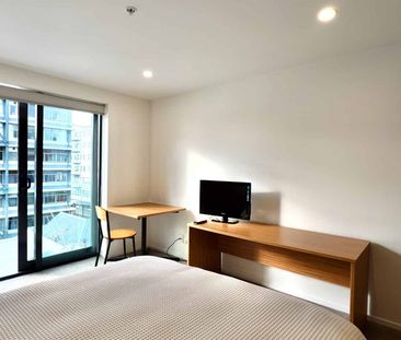 Fully Furnished Studio in the City!!! - Photo 2