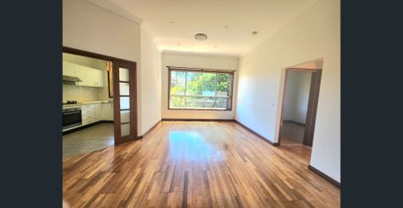 2 Bedroom Semi House for Rent - Photo 2