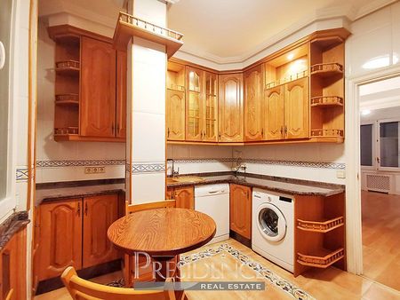 Flat in Madrid, Retiro, for rent - Photo 4