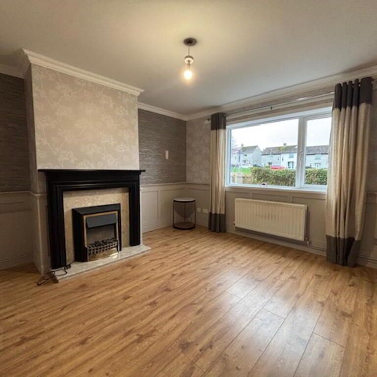 9 The Green, Holywood, BT18 9DW - Photo 1