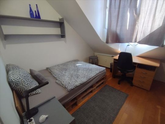 Kiadó jó állapotú panel lakás - Pécs - Fotó 1