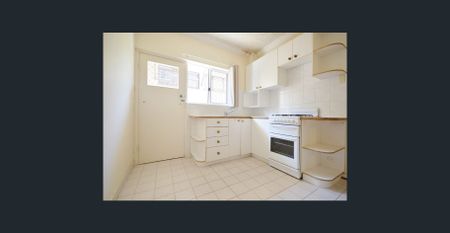 GREAT VALUE 2X1 IN AN AMAZING LOCATION! - Photo 5