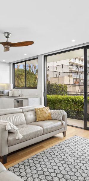Spacious Fully Furnished Beachside Retreat with Utilities Included | Flexible Lease Available - Photo 1