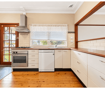 FAMILY HOME IN PRIME ST MARYS - Photo 6