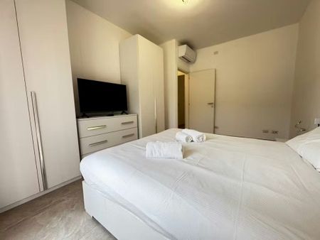 Via Sem Benelli, Milan, Lombardy 20151 - Photo 3