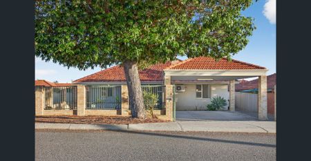 Charming Dianella Renovation - Photo 4