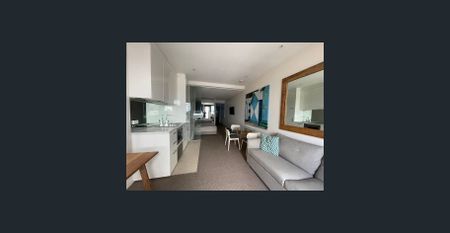 Fully Furnished Apartment in heart of Frankston - Photo 5