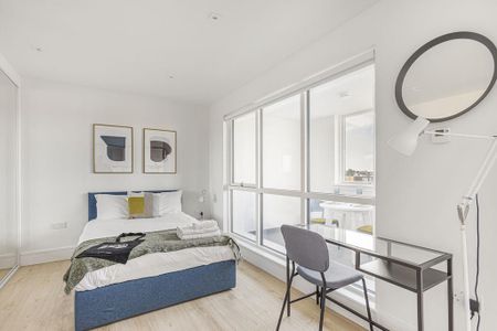 Studio to rent - Photo 2