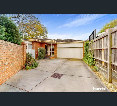 12 Dune Street, Point Cook, Vic 3030 - Photo 3