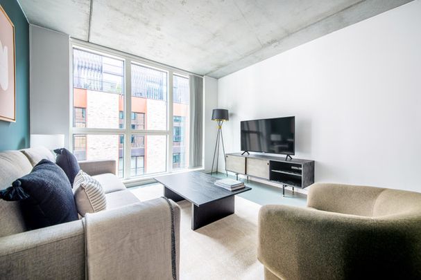 Cosmopolitan House - Photo 1