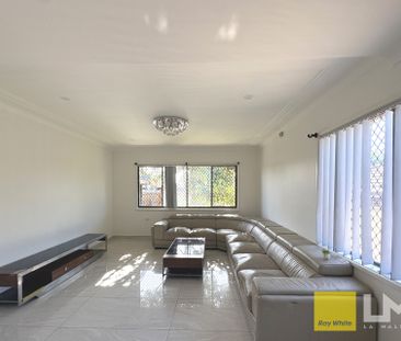 Large Family Home Available For Lease - Photo 2