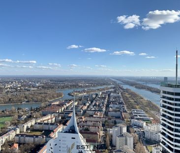 DC2 – Architektonische Klarheit, ergänzt durch eine umlaufende Logg... - Photo 6