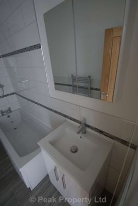 Pall Mall, Leigh On Sea - Photo 1