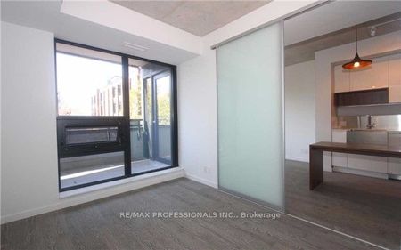 383 Sorauren Lofts - Photo 3