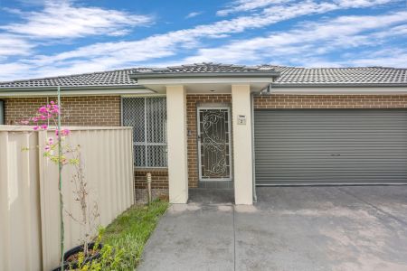 3 Bedroom Villa in the Heart of Doonside - Photo 5