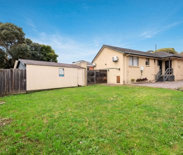 13 Ashwood Drive, Nunawading - Photo 2