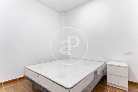 Flat for rent with views in San Francesc (Valencia) - Photo 2