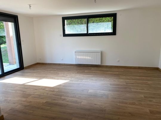 Location Appartement 4 pièces 85m² UCEL 07200 - Photo 1