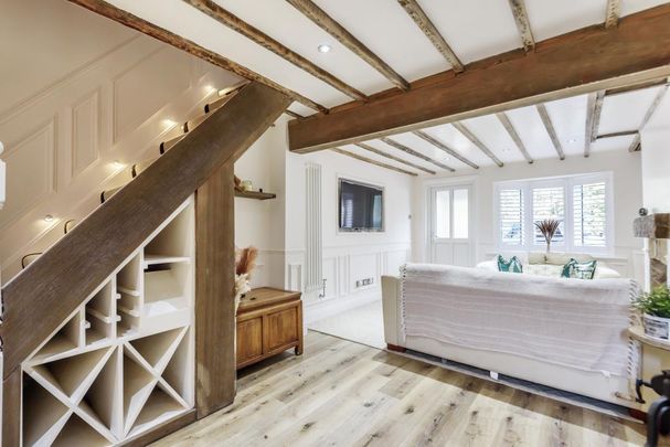 3 bedroom semi-detached house to rent - Photo 1