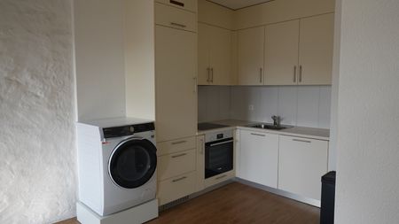 Gemütliche Maisonette Whg. mit Balkon + eigenem WM/TU - zentrale Stadtlage - - Photo 3