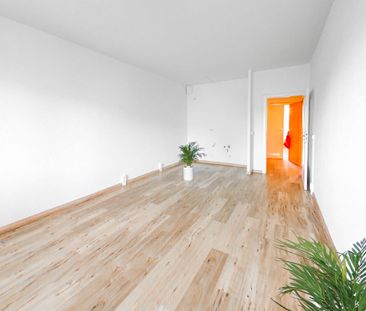 Albert-Funk-Straße 5 - Foto 1