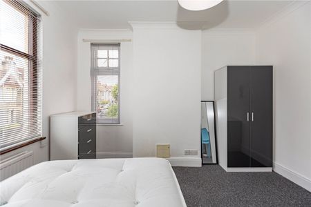 Court Road, - Photo 2