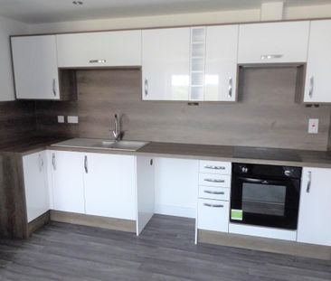 2 bedroom apartment to rent - Photo 5