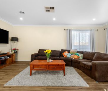 Welcome to 9 Jolley Rise, Harkness - A Comfortable, Low-Maintenance... - Photo 1