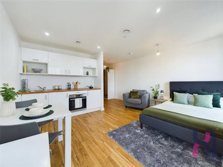 Studio to rent - Photo 5