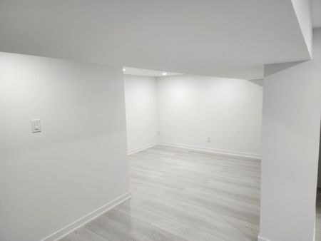 For Lease - 31 Fairlin Drive Unit# Lower, Toronto, Ontario - Photo 4
