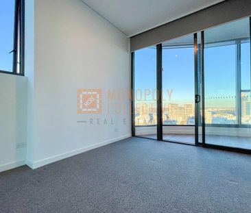 MARINA SQUARE - 2BR Apartment with Views! - Photo 1