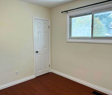 For Lease - 182 Metcalfe Street Unit# Upper, Guelph, Ontario - Photo 2