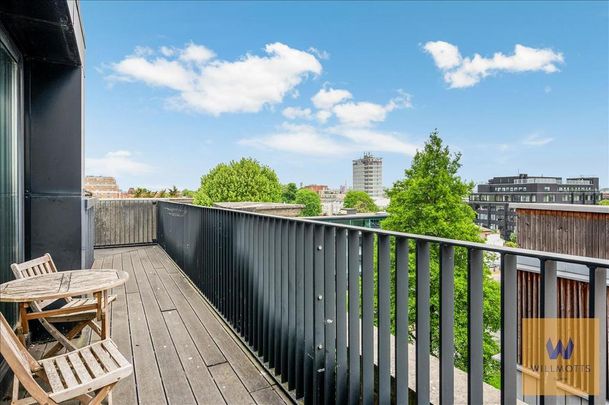 2 bedroom penthouse to rent - Photo 1