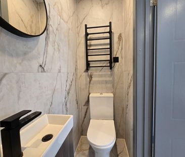 Dickens Avenue, Uxbridge - Photo 5