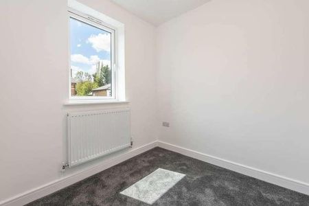 Victoria Road, East Barnet, EN4 - Photo 4