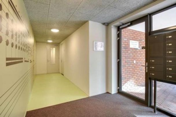 Appartement te huur: Vrouwengelukhof 286 1061 BS Amsterdam - Photo 1