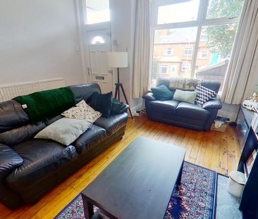 2 bedroom terraced house to rent - Photo 2
