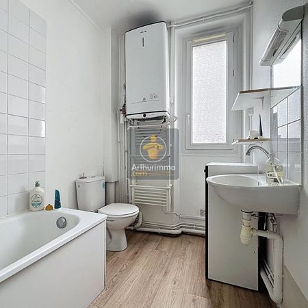 Location Chambre 5 pièces 9 m2 à Villeneuve-Saint-Georges - Photo 4