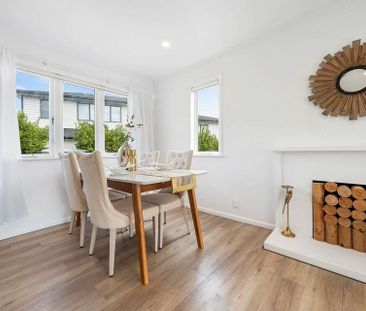 Forrest Hill - Sunny House With Views - Photo 4