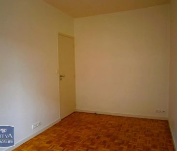 Appartement à louer 4 pièces 67.86m² - Photo 2