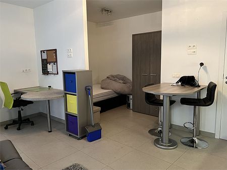 Volledige bemeubelde studentenstudio te huur in centrum Leuven - Foto 3