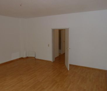 Zweizimmer-Wohnung in gepflegtem Altbau - Foto 1
