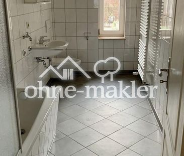 Schöner Wohnen : 2 Zimmer, schöner Altbau mit Balkon, ruhig, zentra... - Photo 1