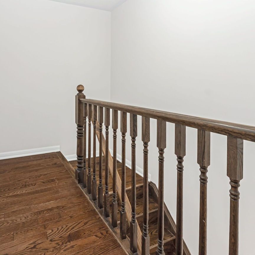 For Lease - 127 Bleasdale Avenue, Brampton, Ontario - Photo 1