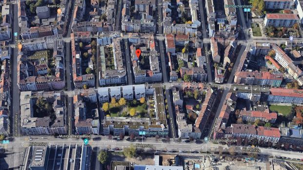 Gemütliche Wohnung in belebter Seitenstrasse - Photo 1